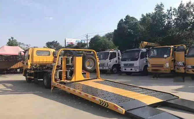 汉中汽车中途维修案例